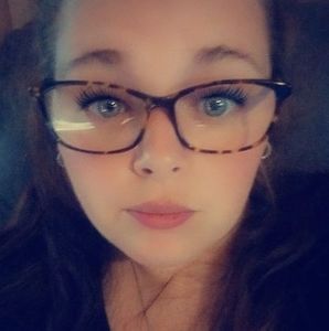 Meet your Posher, Janette